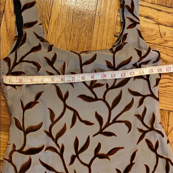 Saks fifth ave chiffon dress with lining. Size S - Picture 4 of 7